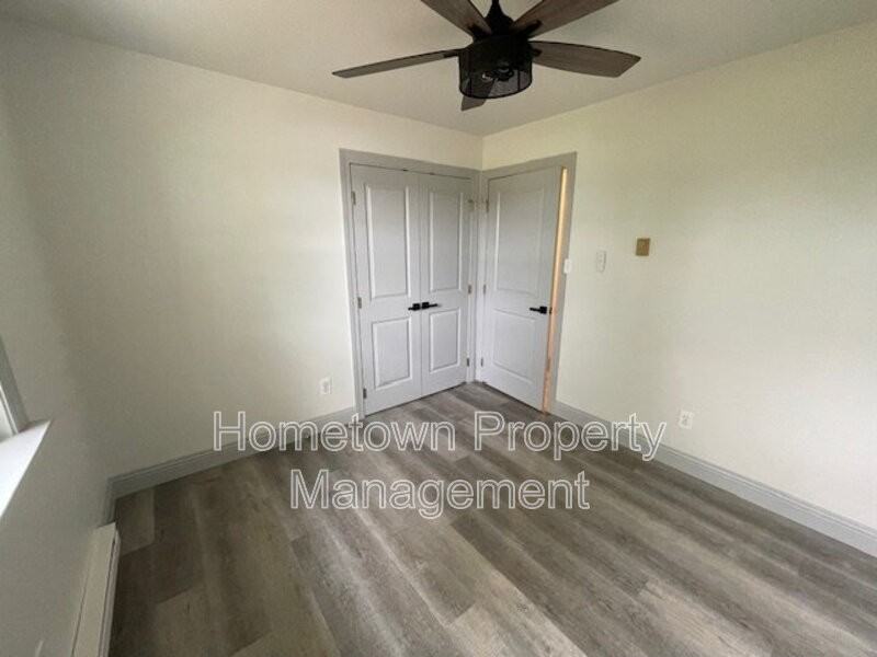 1382 Armstrong Valley Rd - Photo 5 of 15