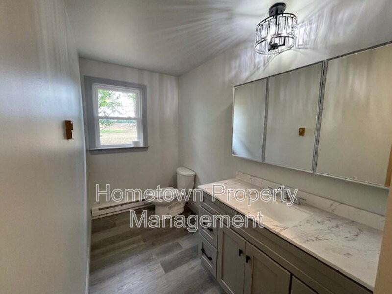 1382 Armstrong Valley Rd - Photo 6 of 15