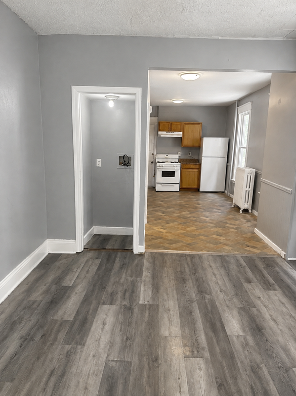 86 Woodlawn Ave #1 - Photo 3 of 14