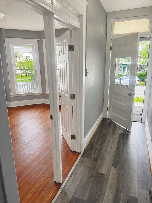 86 Woodlawn Ave #1 - Photo 5 of 14
