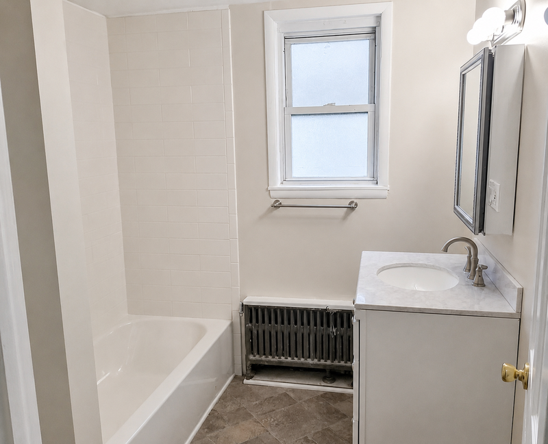 120 S Lake Ave - Photo 4 of 6