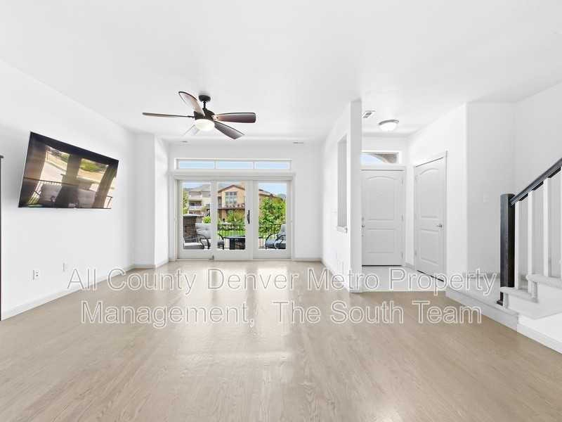 15616 W Wesley Ave - Photo 4 of 25