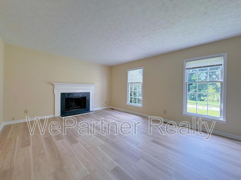 5332 Winslow Xing - Photo 4 of 28