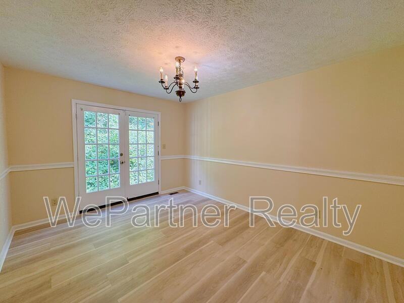 5332 Winslow Xing - Photo 6 of 28