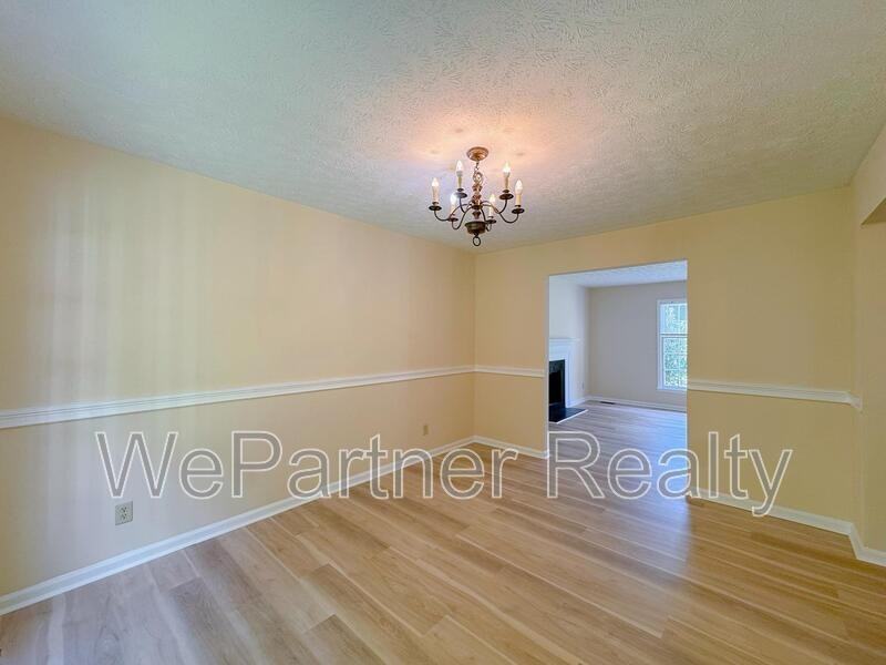 5332 Winslow Xing - Photo 7 of 28