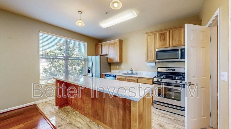950 Campoy St #207 - Photo 4 of 40
