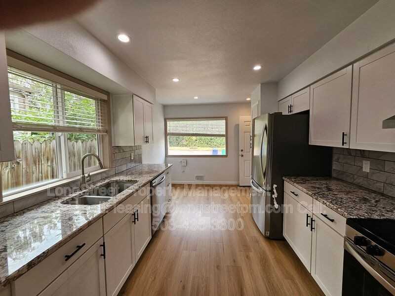 8010 Ne Prescott St - Photo 7 of 39