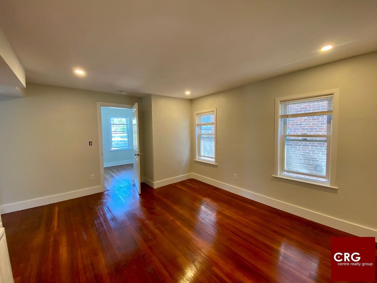 975 Chestnut St #2 - Photo 2 of 7