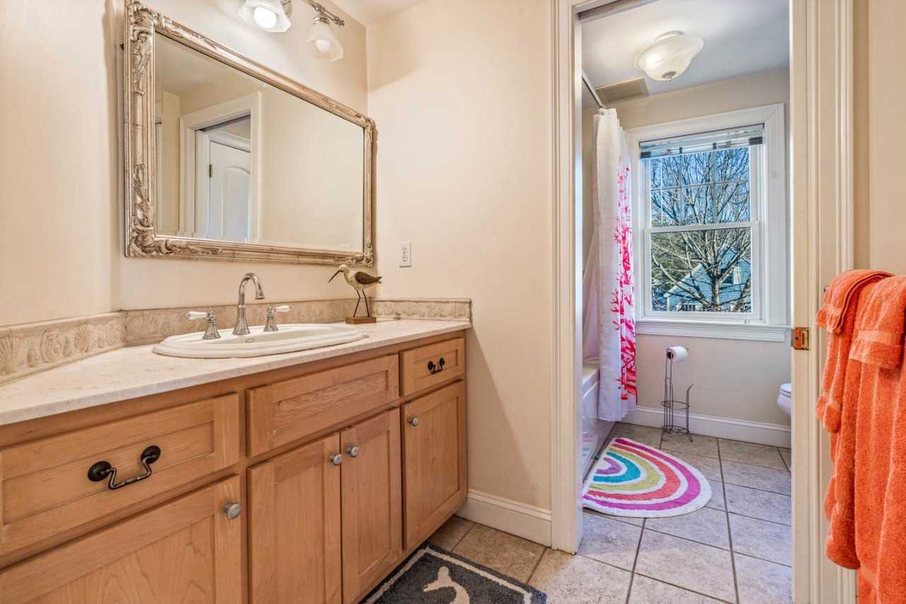 100 Ocean Ave - Photo 6 of 15