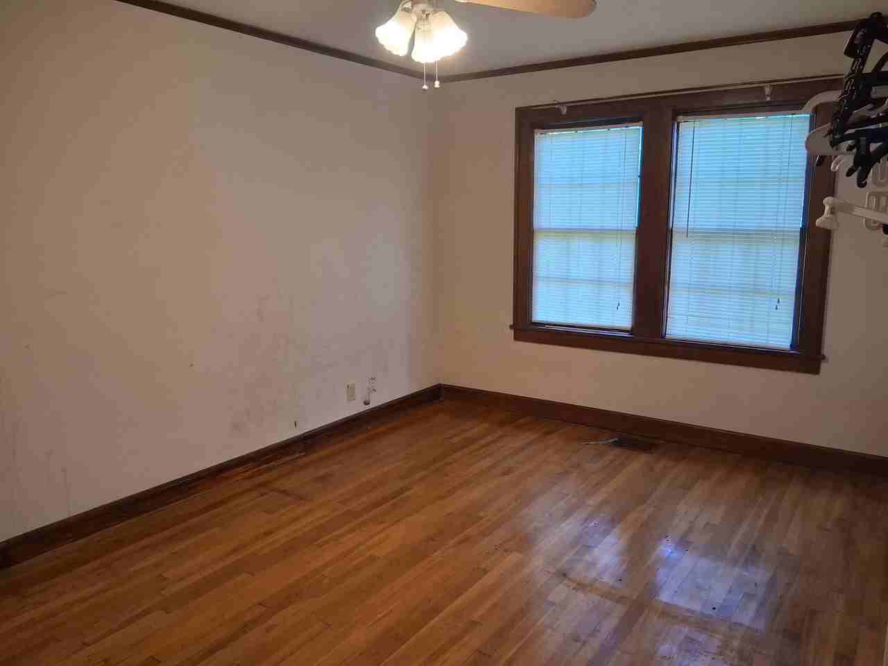 221 Roosevelt Ave #221 - Photo 2 of 6
