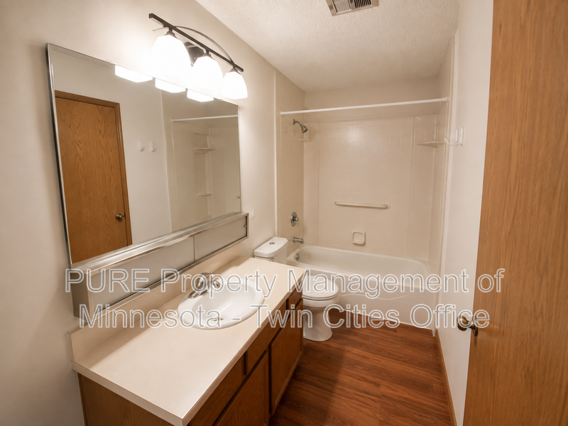 1207 Hewitt Ave #9 - Photo 5 of 12