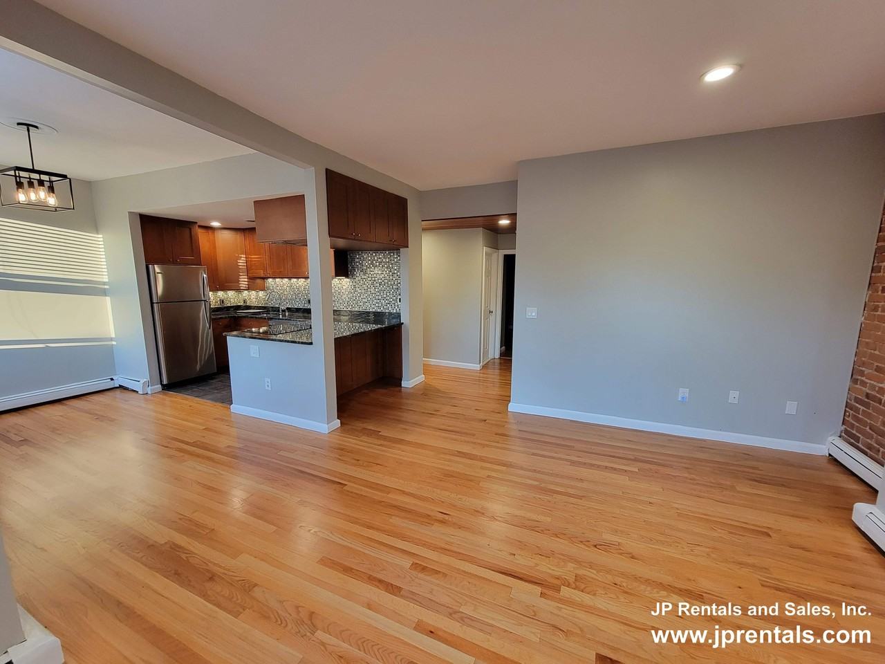 390 Riverway #16CO - Photo 5 of 11