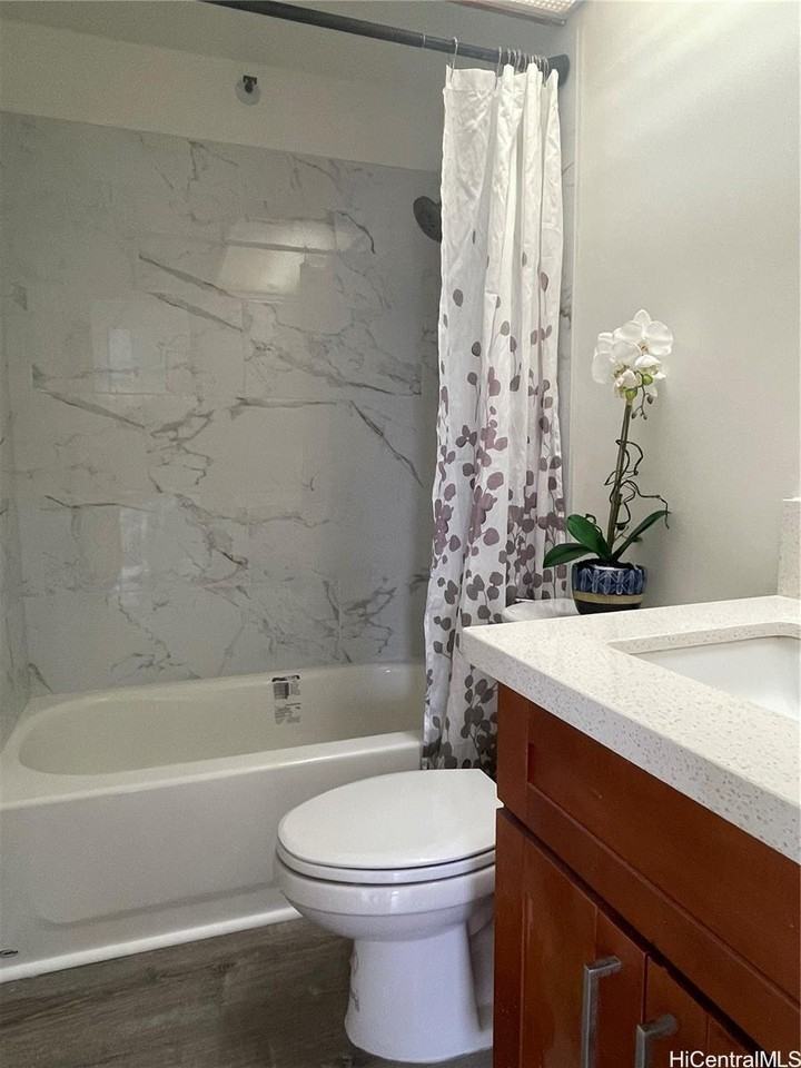 2724 Kahoaloha Ln #1801 - Photo 6 of 14