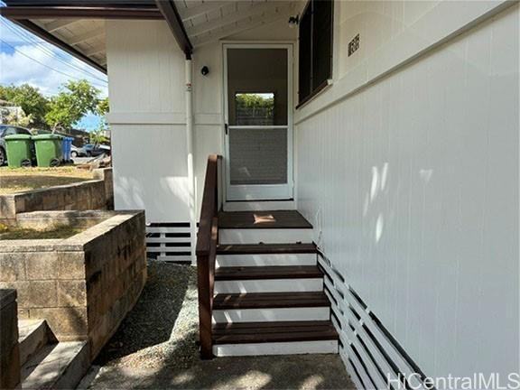 1686 Kamamalu Ave - Photo 3 of 11