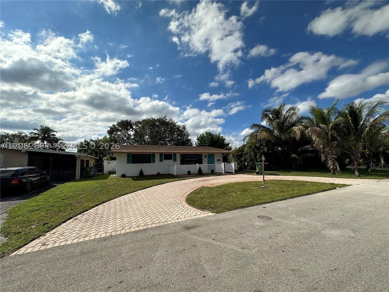 7880 Nw 11th St #0 - Photo 2 of 24