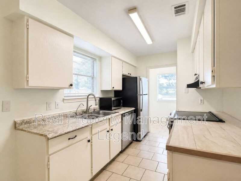 112 Oak Hill Dr - Photo 6 of 15
