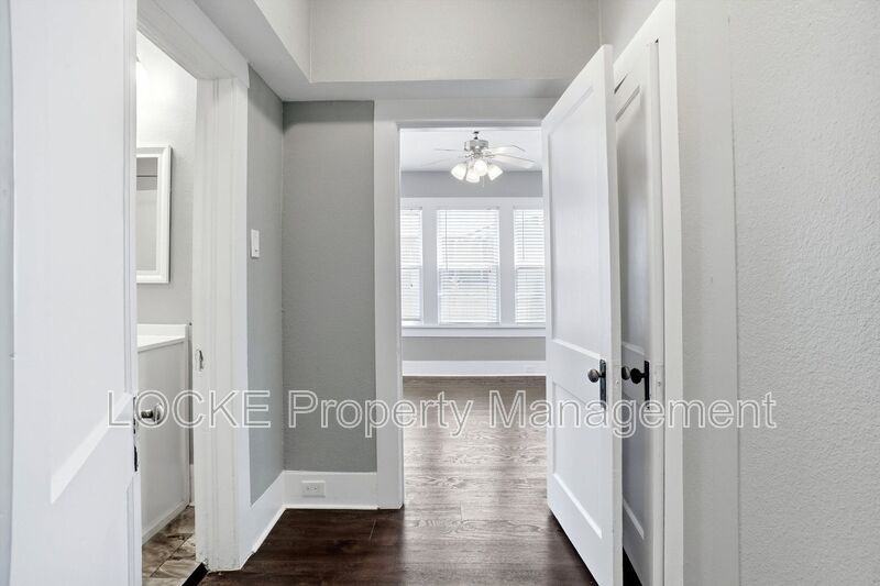 1807 Lipscomb St - Photo 3 of 17