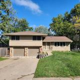 6615 Washington Ave - Photo 1 of 1