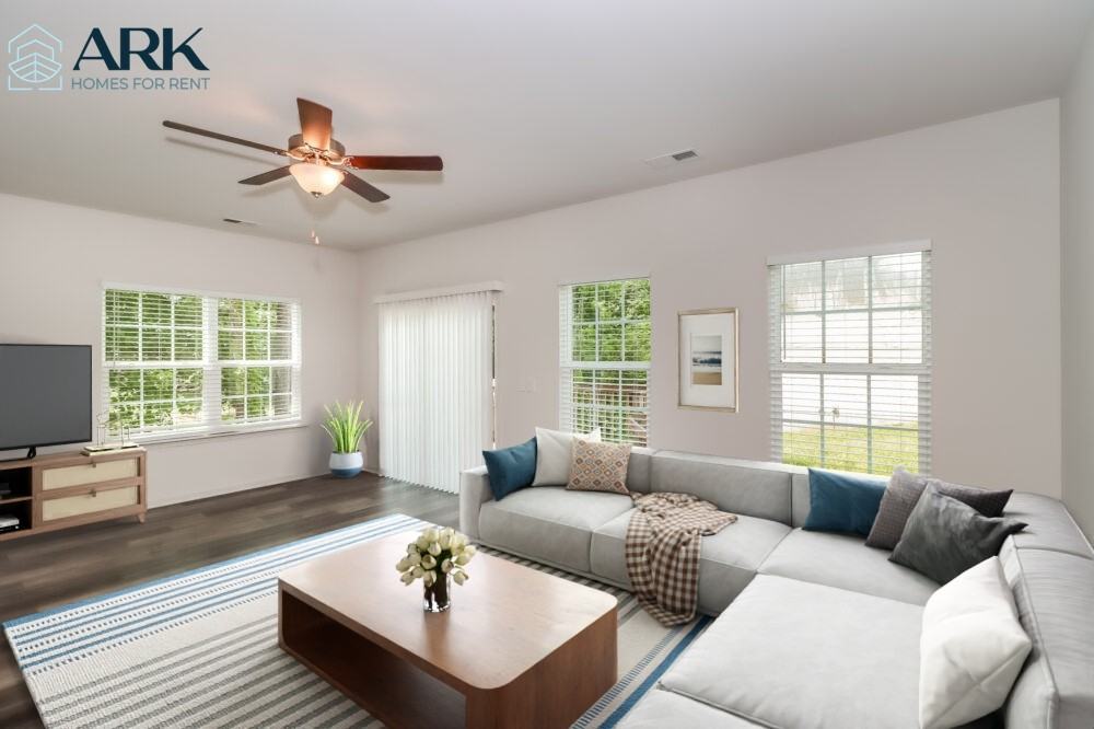 2529 2529 Oakdale Rd - Photo 3 of 16