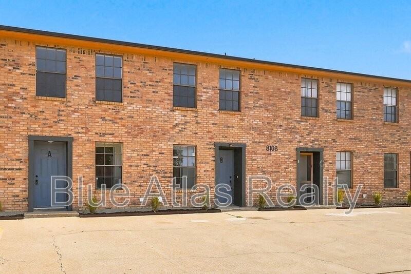 8108 Foxfire Ln #B - Photo 2 of 17