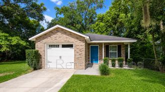 1186 Pangola Dr - Photo 1 of 1