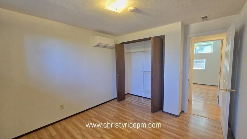 13709 Se 23rd St - Photo 7 of 16