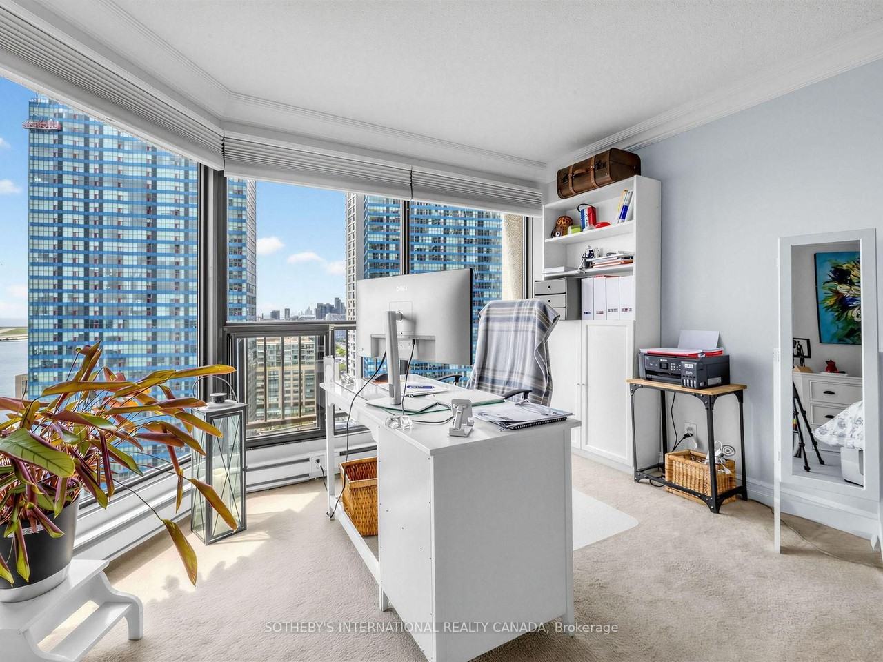 65 Harbour Square #2104 - Photo 4 of 30