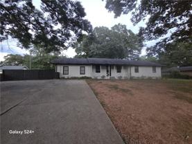 1670 Christian Cir - Photo 1 of 1
