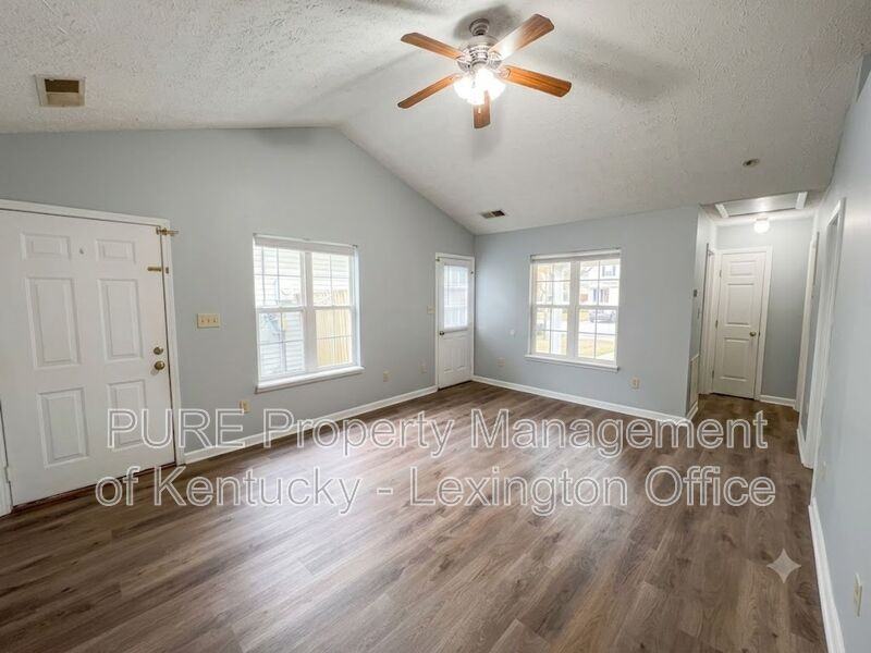 1034 Marshall Park Dr - Photo 5 of 30