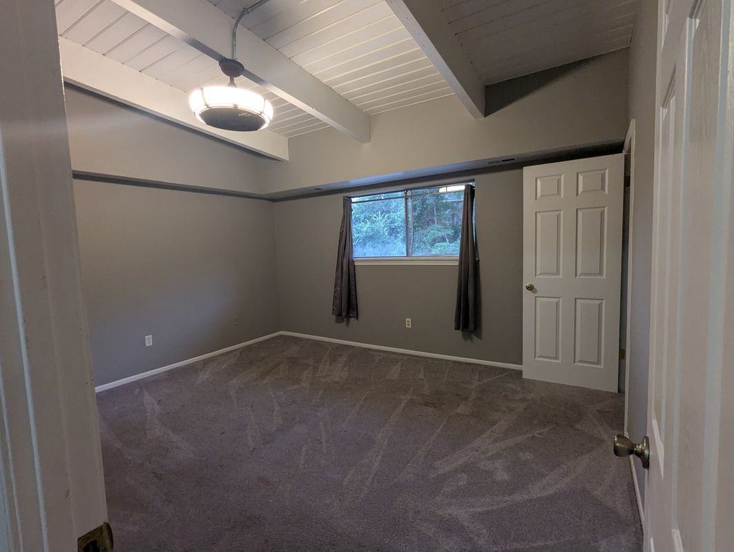 5546 Karen Elaine Dr - Photo 2 of 3