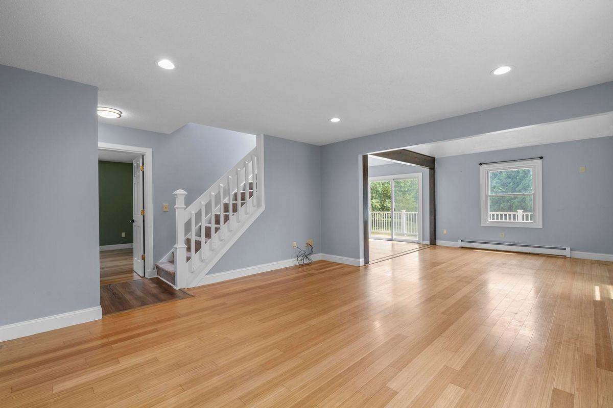 103 Birch Rd - Photo 6 of 34