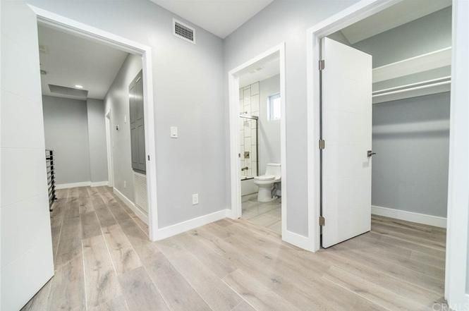 4820 St Charles Pl ##1/4 - Photo 4 of 10