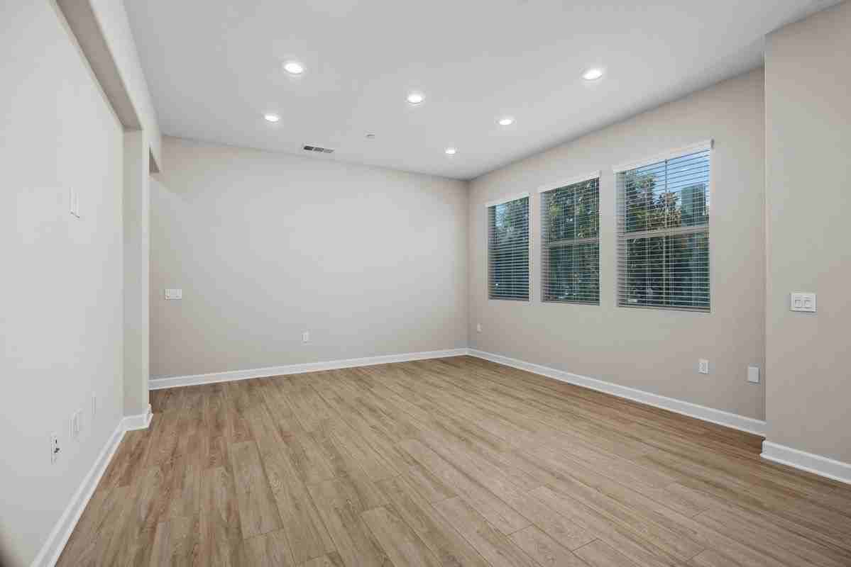 1137 Delpy View Pt - Photo 4 of 17