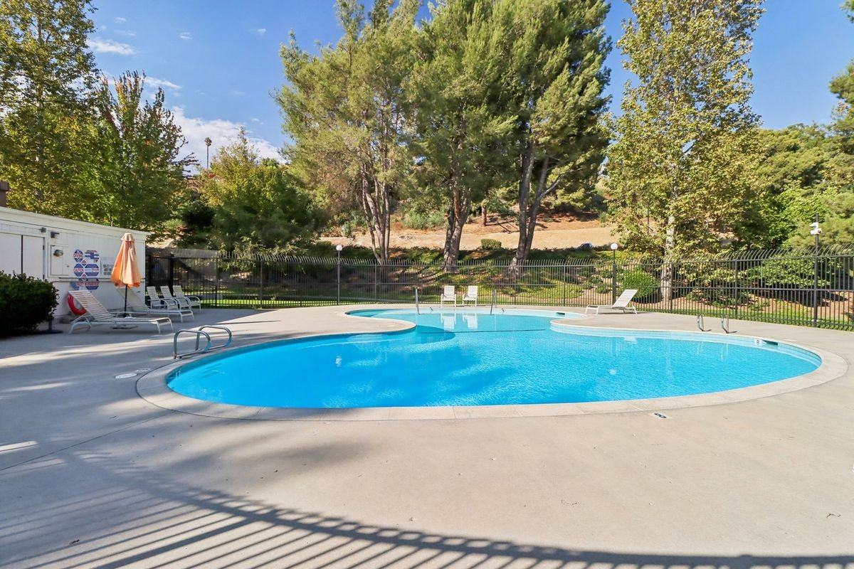 14913 Campus Park Dr ##C - Photo 4 of 4