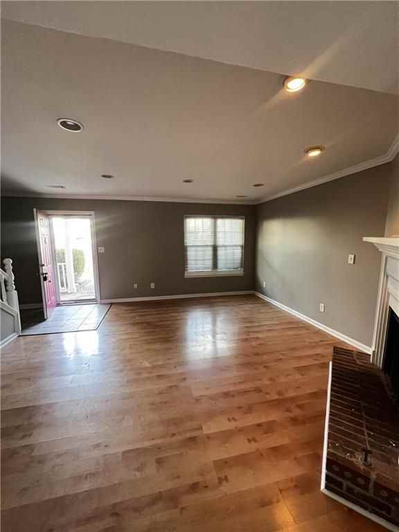 5220 Afton Way Se - Photo 3 of 12