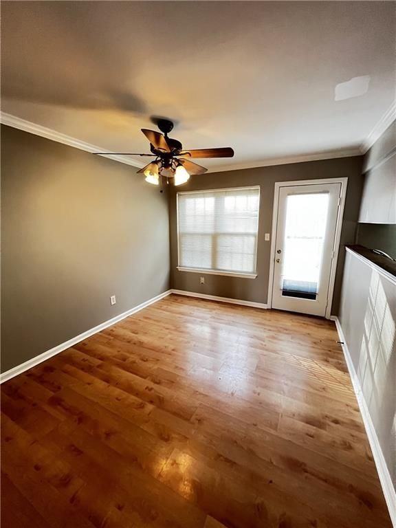 5220 Afton Way Se - Photo 5 of 12