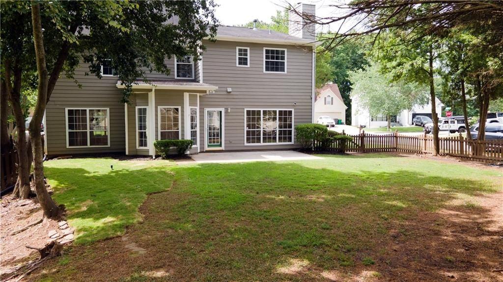 1607 Tunbridge Ln - Photo 4 of 50