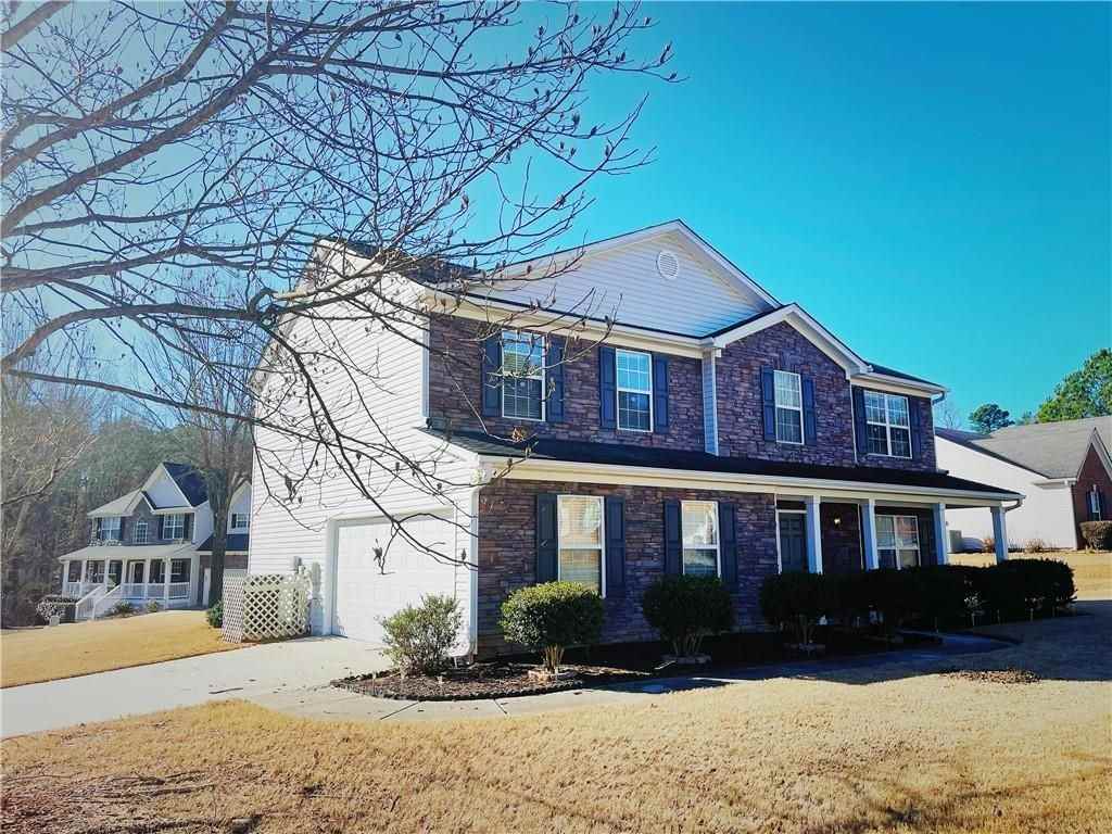 3368 Hill Pond Dr - Photo 3 of 24