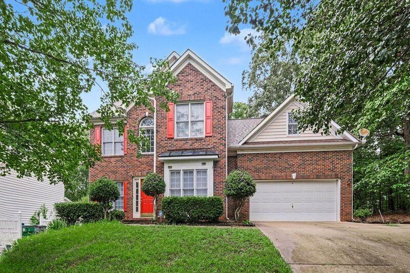 2549 Adonis Ct - Photo 2 of 32