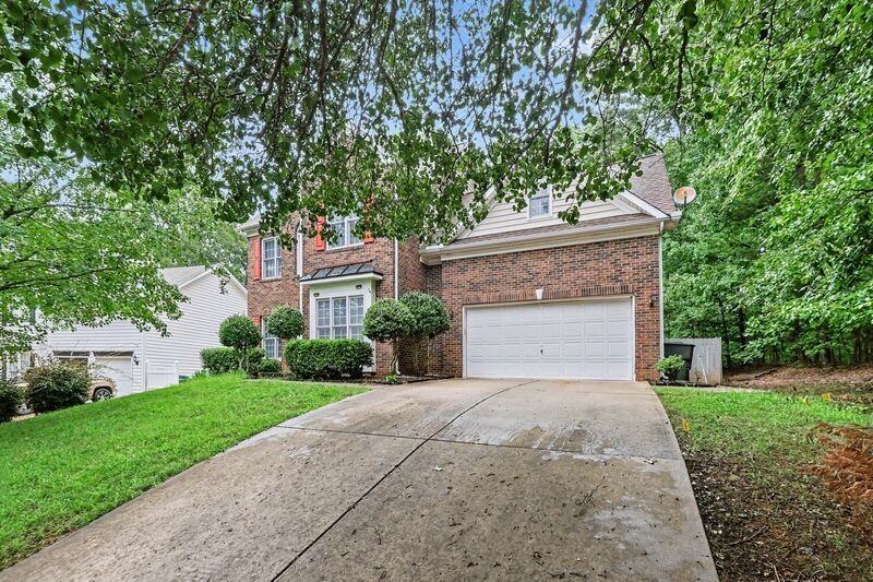 2549 Adonis Ct - Photo 4 of 32