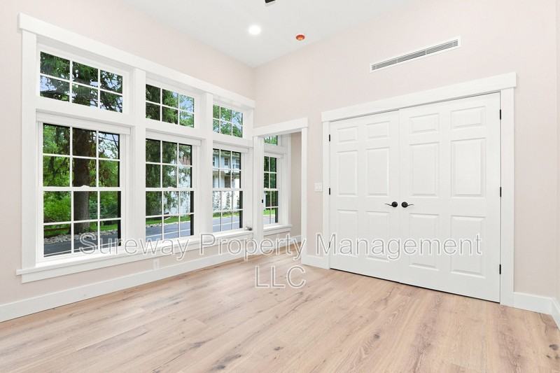 5565 Pennell Rd #2ndFL - Photo 7 of 15