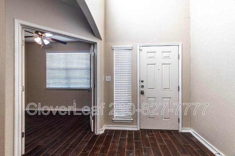 213 Tumbleweed Run - Photo 5 of 50