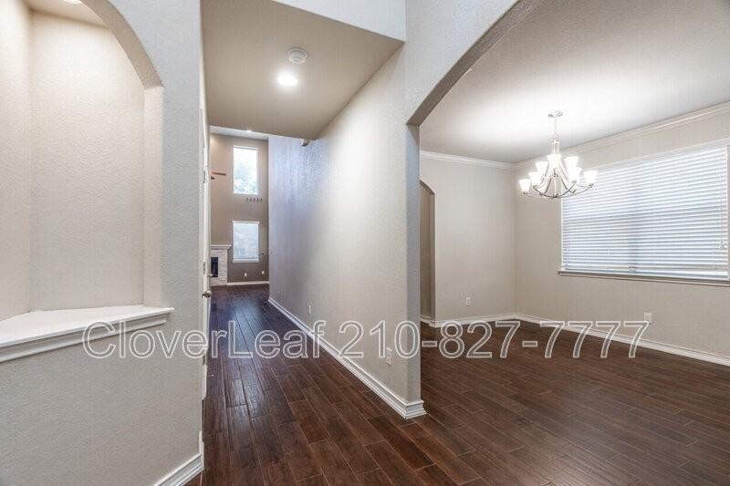 213 Tumbleweed Run - Photo 6 of 50