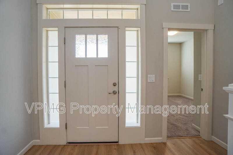 6301 N 89th Ave - Photo 5 of 46
