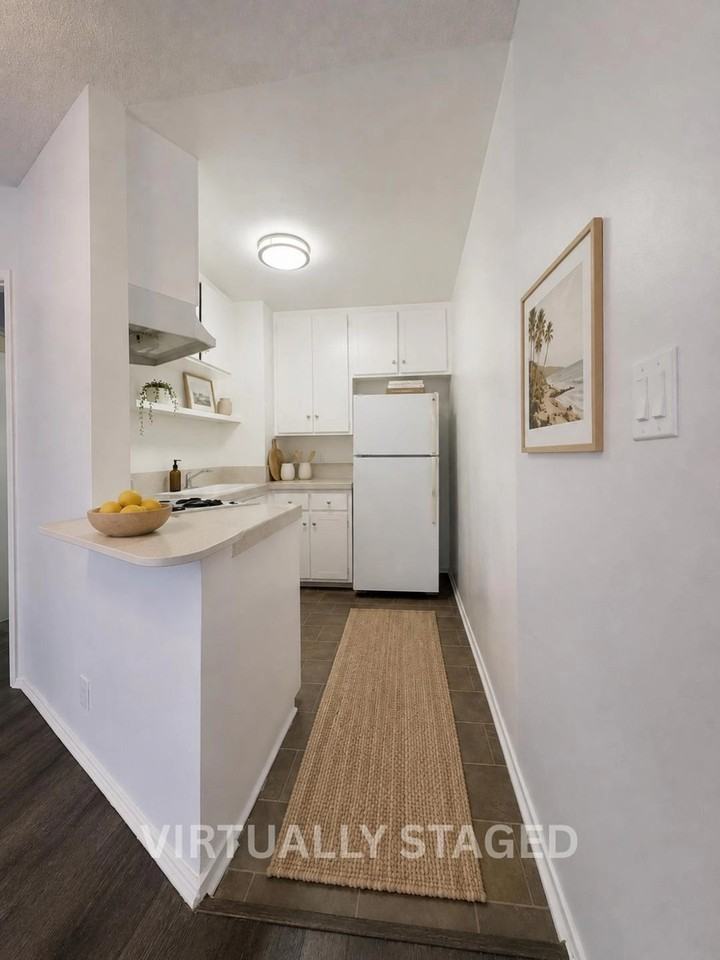 3721 S. Bentley Avenue, - Photo 5 of 49