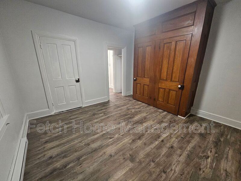 107 E Main St #3 - Photo 4 of 14