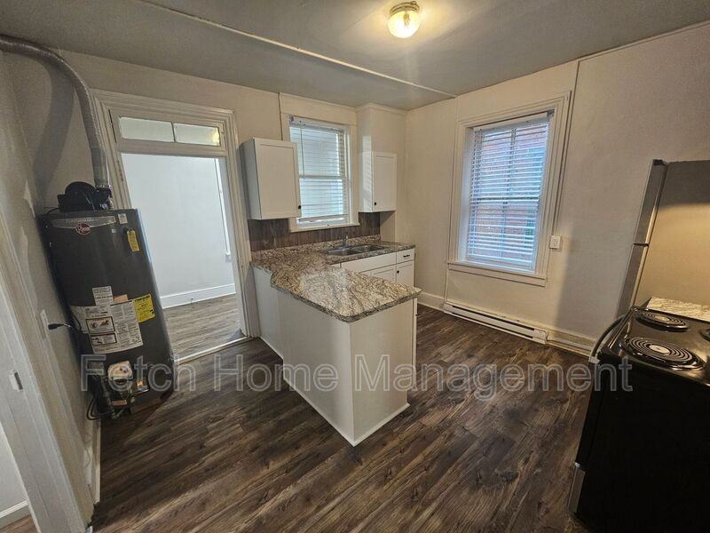 107 E Main St #3 - Photo 7 of 14