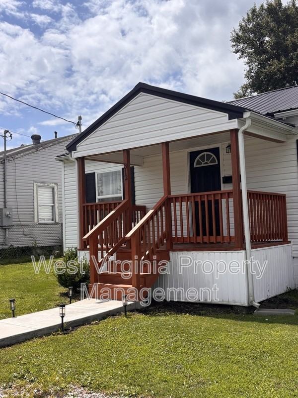 312 Highland St - Photo 2 of 13