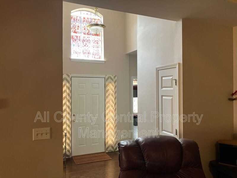 5140 Candle Brook Ter - Photo 5 of 11