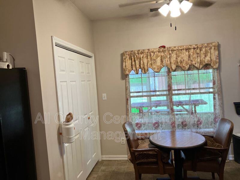 5140 Candle Brook Ter - Photo 7 of 11
